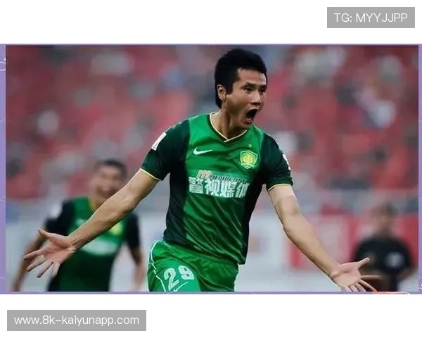 邵佳一重回工体，致谢老东家北京国安球迷，球迷以掌声回报