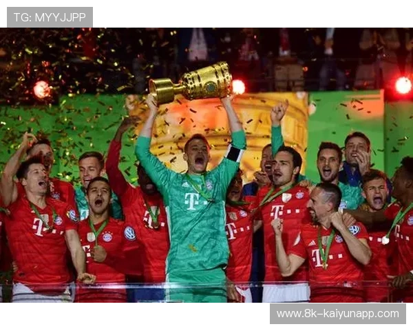 雪战！拜仁德国杯遭德乙基尔淘汰，点球大战门将扑点成转折